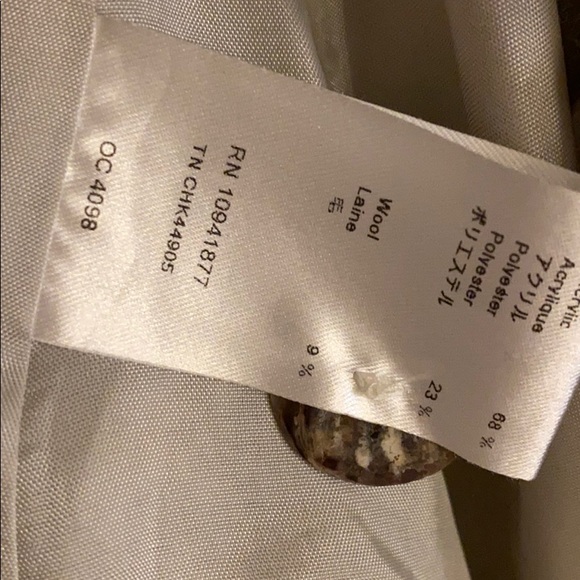 Blazer - Picture 5 of 5